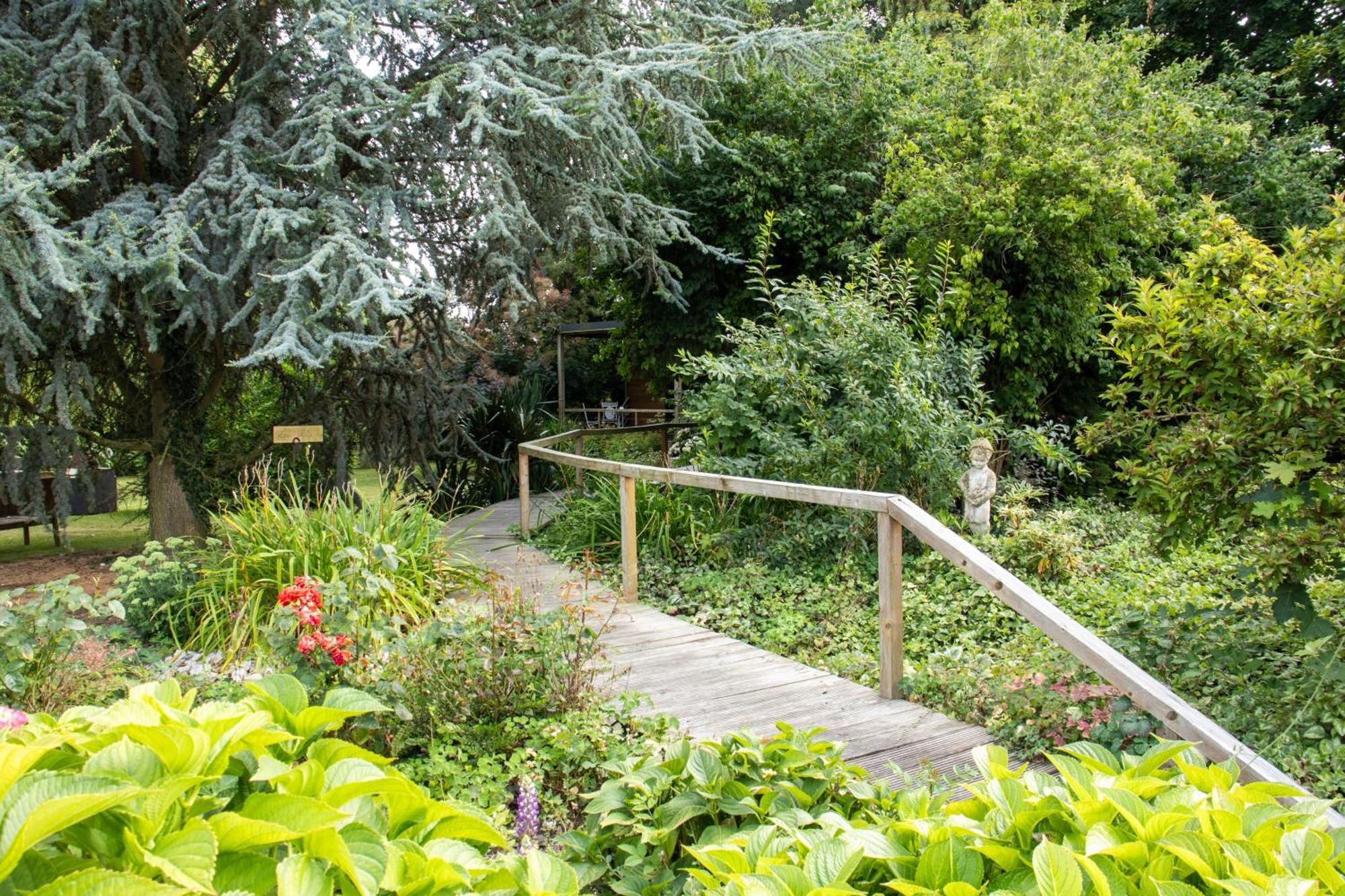 Le Clos Du Clocher Gueudecourt Exterior foto