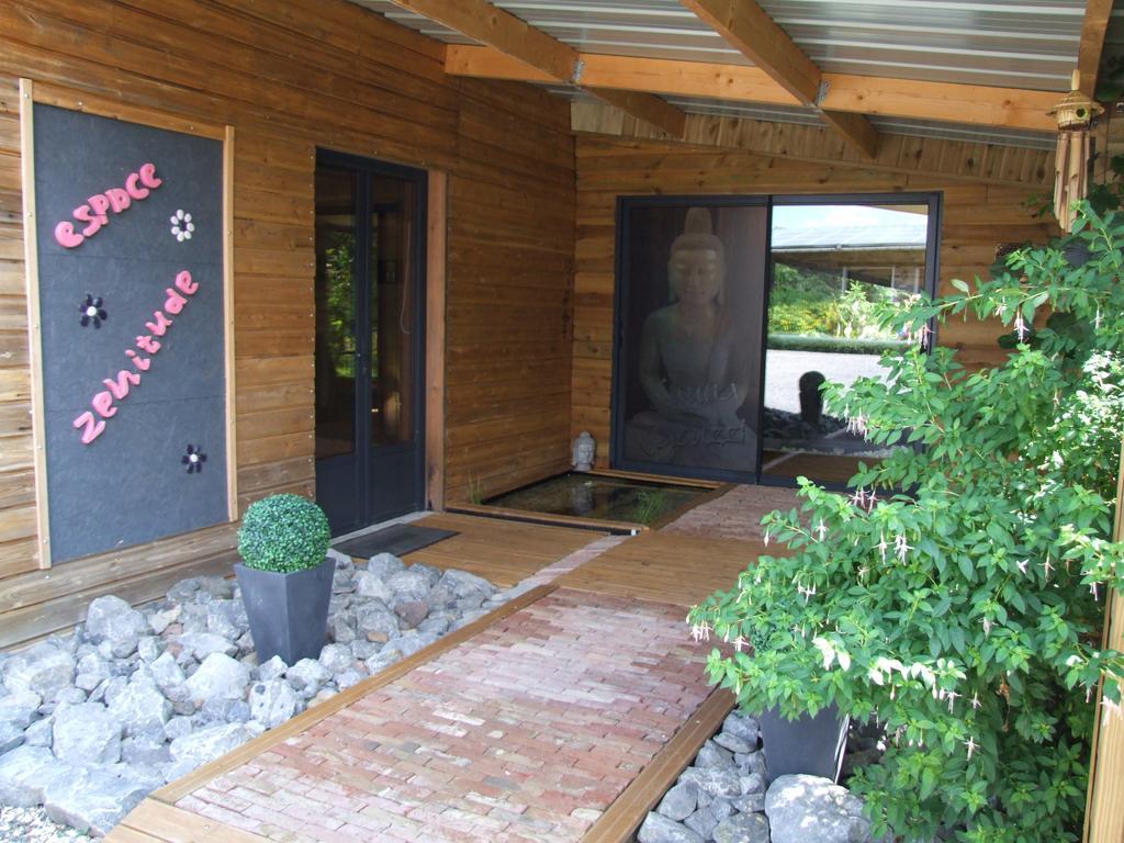 Le Clos Du Clocher Gueudecourt Exterior foto