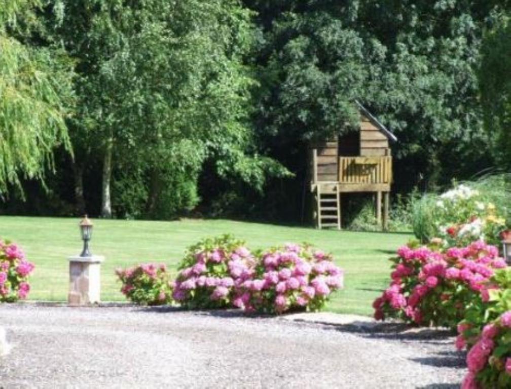 Le Clos Du Clocher Gueudecourt Exterior foto